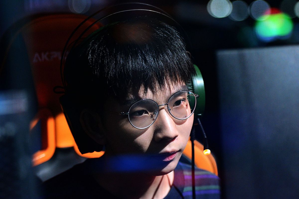 Faker新星挺进下一轮表现惊艳，快船未来可期！